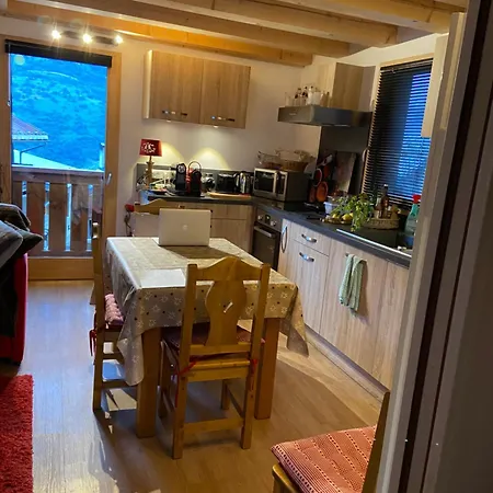 شاليه 1300m Le Praz Le Freney Soluna *