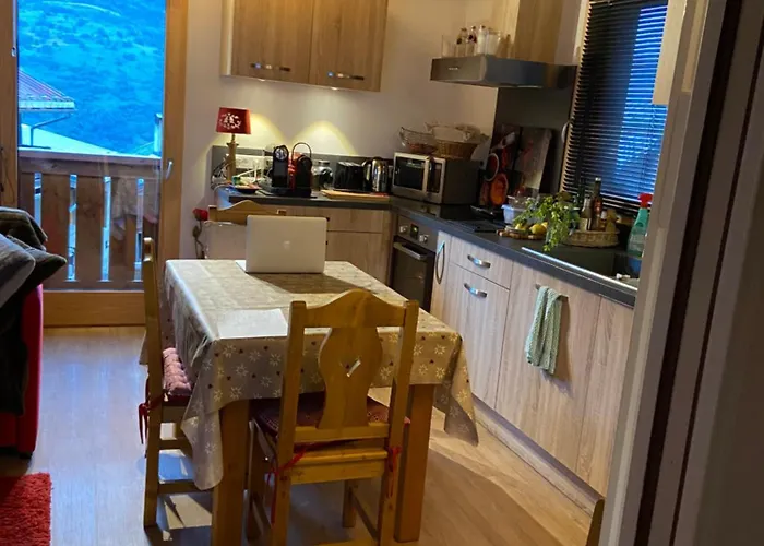 1300m Le Praz Le Freney Soluna شاليه كورشوفيل