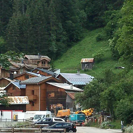 1300m Le Praz Le Freney Soluna شاليه *